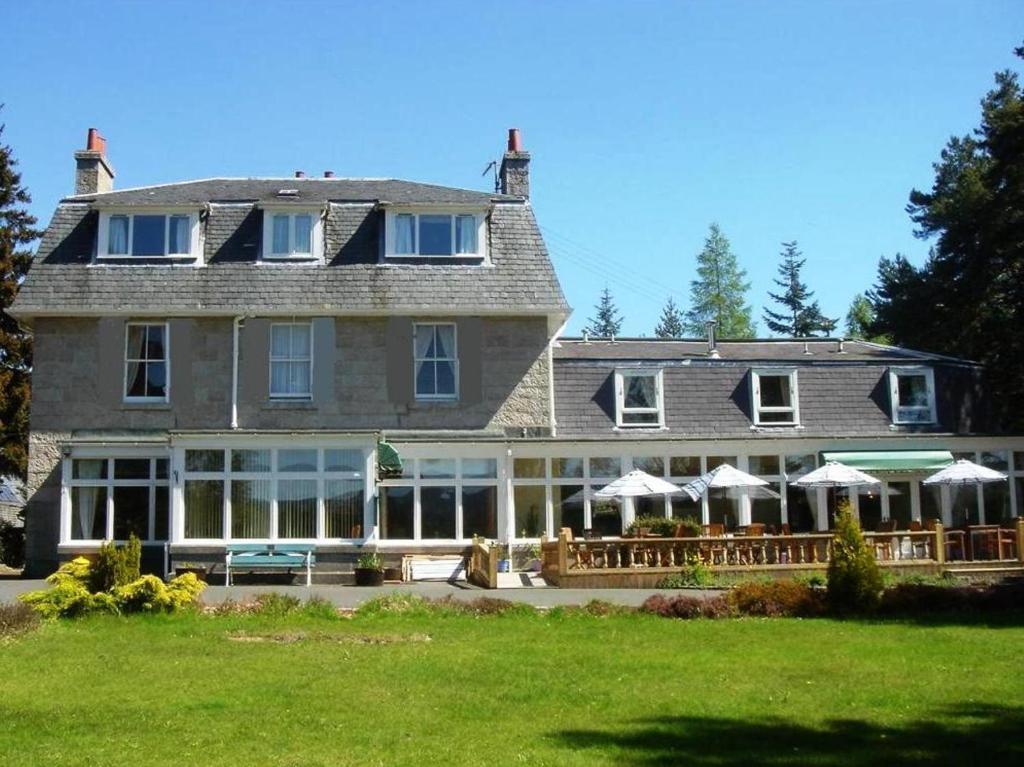 Glen Lui Hotel Ballater Exterior foto